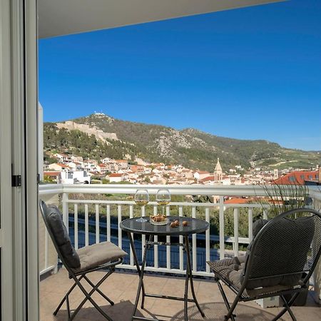 Novak Guesthouse - Zf Hvar Hvar Town Luaran gambar
