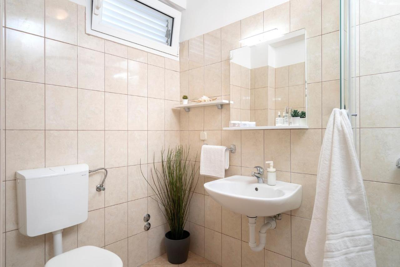 Novak Guesthouse - Zf Hvar Hvar Town Luaran gambar