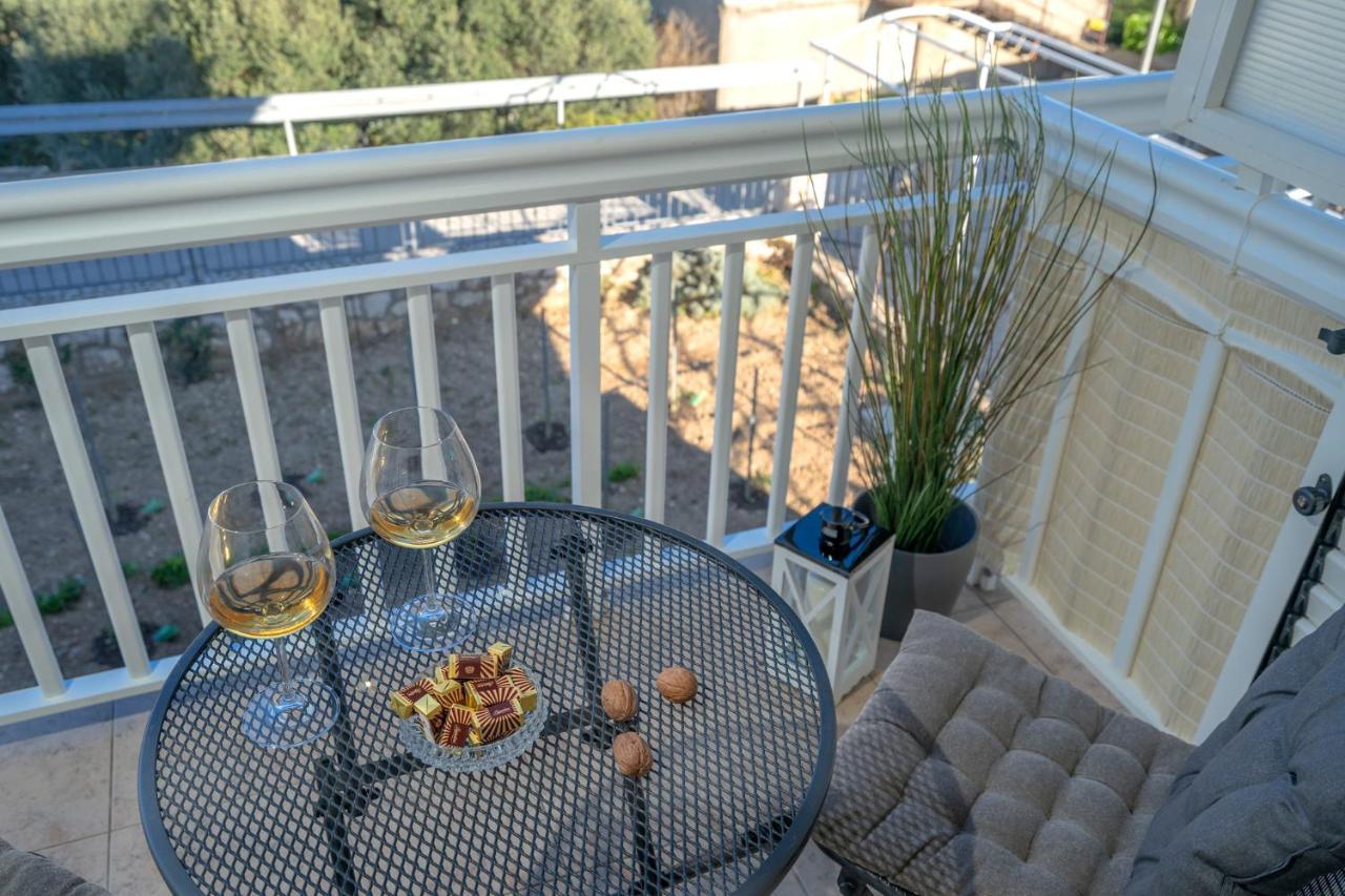 Novak Guesthouse - Zf Hvar Hvar Town Luaran gambar