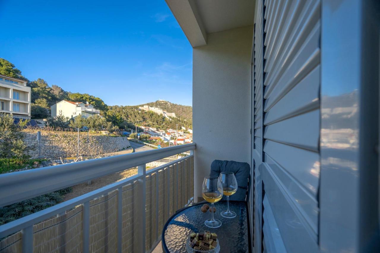 Novak Guesthouse - Zf Hvar Hvar Town Luaran gambar